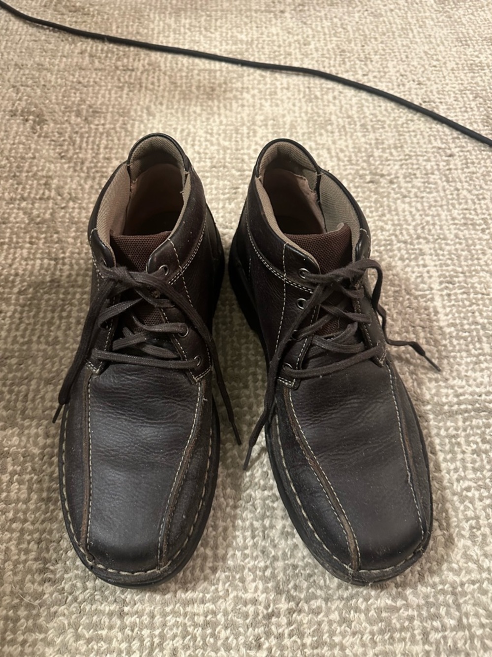 Clarks Men's Dark Brown Leather Chukka Boots